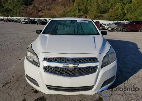 2013 Chevrolet Malibu Ls z USA, uszkodzony, nr VIN 1G11B5SA9DF193424